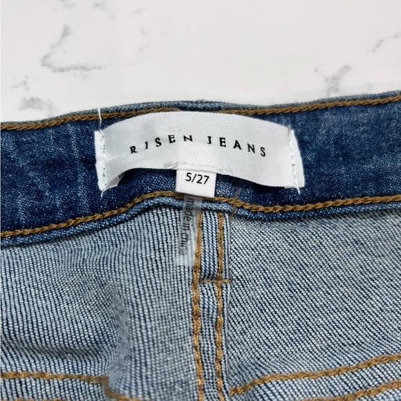 ❥𝐑𝐈𝐒𝐄𝐍 𝐉𝐄𝐀𝐍𝐒: Ankle with Crossbody Button - Picture 5 of 7